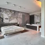 Pietryna - Private Sauna & Jacuzzi - Centrum, Piotrkowska Lodz