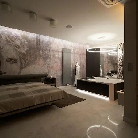 Διαμέρισμα Pietryna - Private Sauna & Jacuzzi - Centrum, Piotrkowska Chillinlodz *