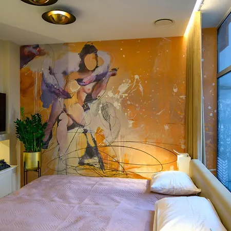 Appartement Pietryna - Private Sauna & Jacuzzi - Centrum, Piotrkowska Chillinlodz